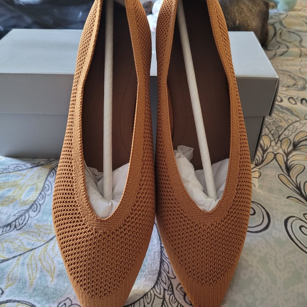 Everlane Toffee 40-Hour Flat in ReKnit